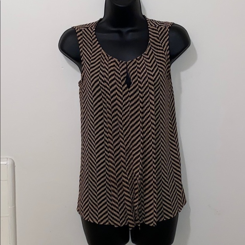 Women’s Beautiful Rose & Olive Sleeveless Blouse